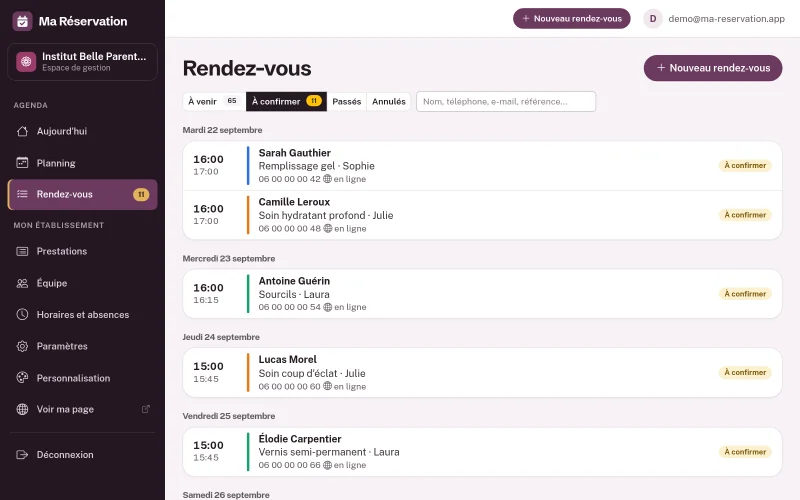 Onglet À confirmer de la page Rendez-vous : les demandes en attente, groupées par jour