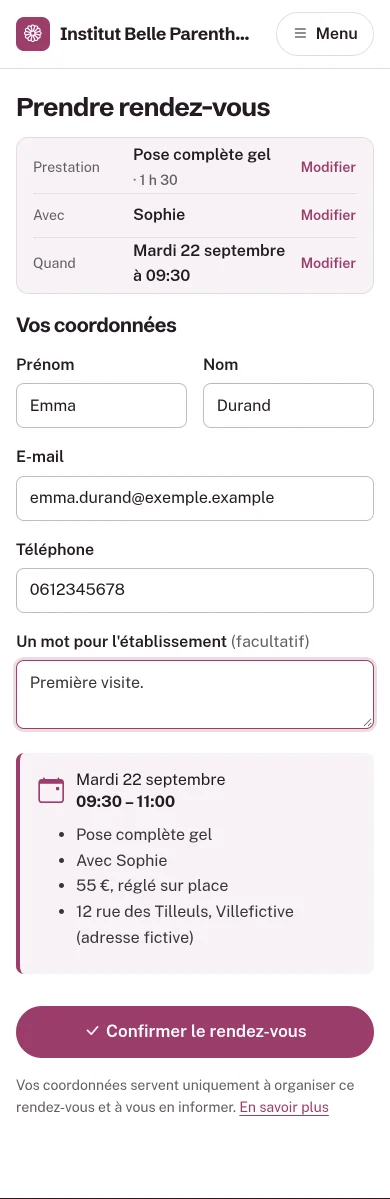 Étape Vos coordonnées sur téléphone : champs Prénom, Nom, E-mail, Téléphone, mot pour l'établissement, récapitulatif réglé sur place et bouton Confirmer le rendez-vous